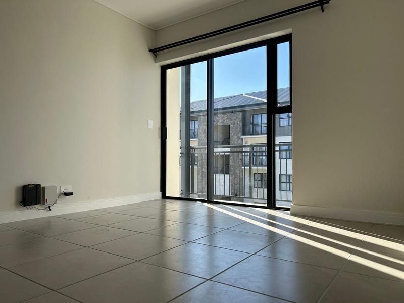 To Let 1 Bedroom Property for Rent in Sandown Western Cape
